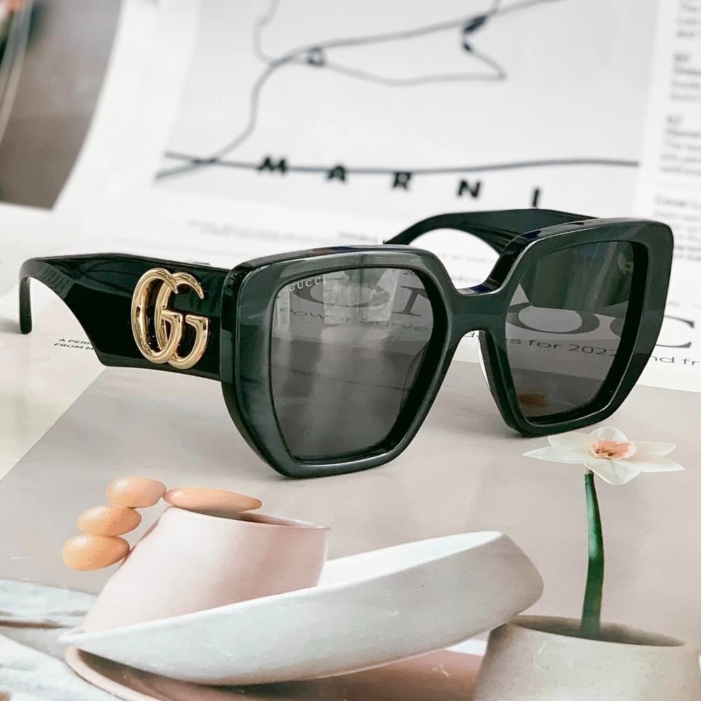 NWT Gucci GG0956S-003 Black Rectangle 54mm Sunglasses - Picture 4 of 9